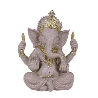 Statue de Ganesh couleur sable avec de la dorure sur la tête, le cou et les poignets